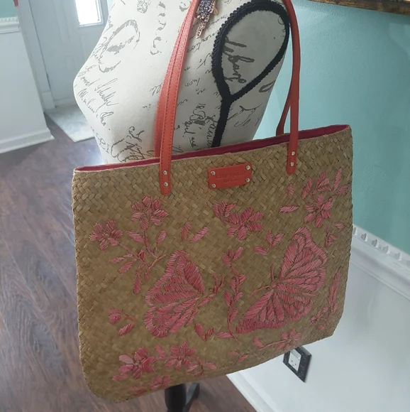 Kate Spade RARE NWT 57/100 made. Pink Butterflies Woven Straw Tote. - Picture 7 of 10